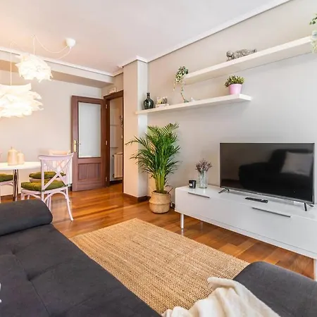 Piso De Diseno En El Casco Antiguo Castro Urdiales