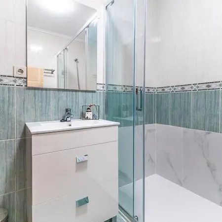 Apartmán Piso De Diseno En El Casco Antiguo Castro Urdiales